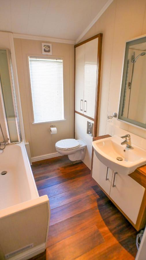 Luxury 3 Bed 2 Bath Lodge With Sea Views! Exmouth Exterior photo